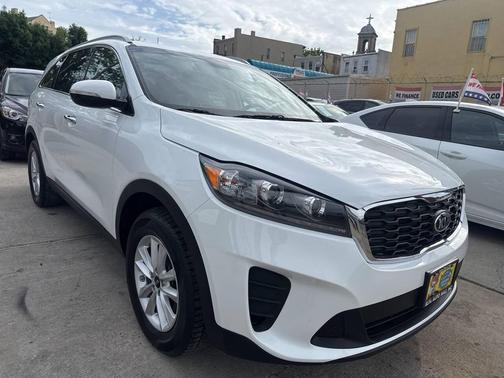 Black Cherry Pearl 2020 Kia Sportage LX