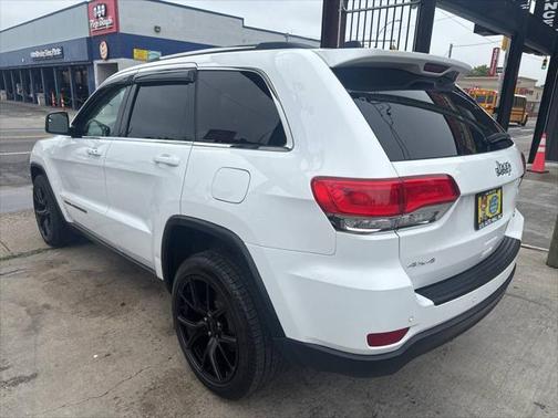 2017 Jeep Grand Cherokee Laredo
