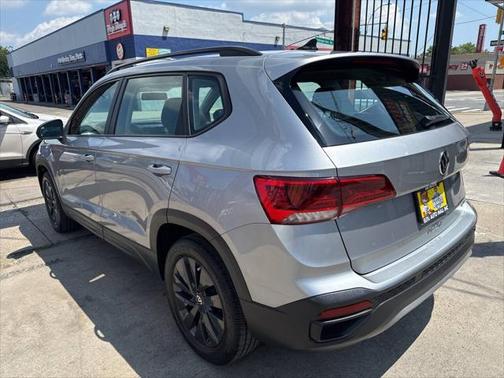 2022 Volkswagen Taos 1.5T S