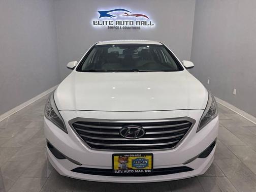 2016 Hyundai SONATA SE