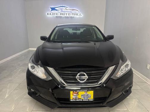 Super Black 2016 Nissan Altima 2.5 SV