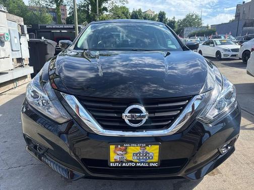 Super Black 2016 Nissan Altima 2.5 SV