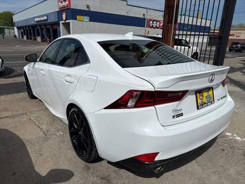 2016 Lexus IS 300 Base