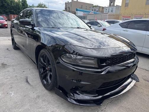 Pitch Black Clearcoat 2018 Dodge Charger R/T