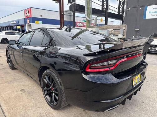 Pitch Black Clearcoat 2018 Dodge Charger R/T