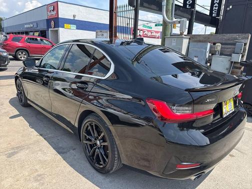 Jet Black 2020 BMW 330 xDrive