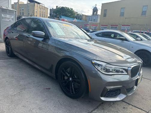 2018 BMW 750 i xDrive