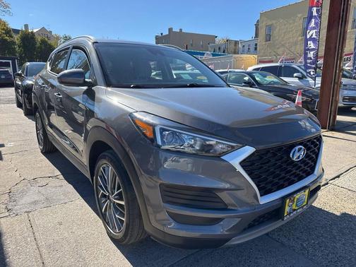 2021 Hyundai TUCSON SEL