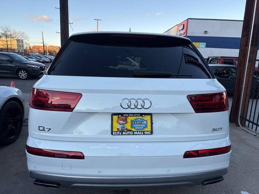 2017 Audi Q7 3.0T Premium