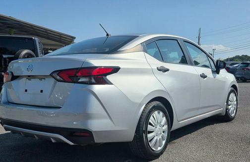 2021 Nissan Versa 1.6 S