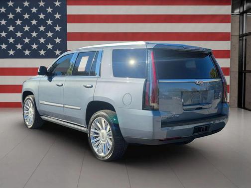 2016 Cadillac Escalade Platinum