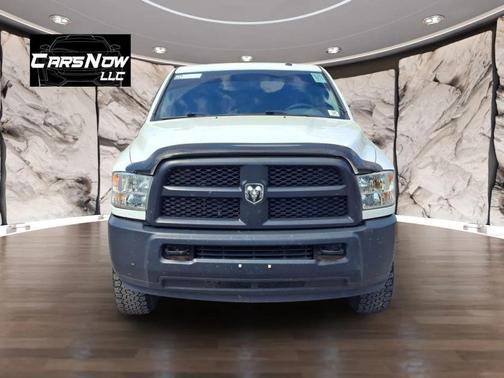 2017 RAM 2500 Tradesman Crew Cab 4x4 6'4' Box