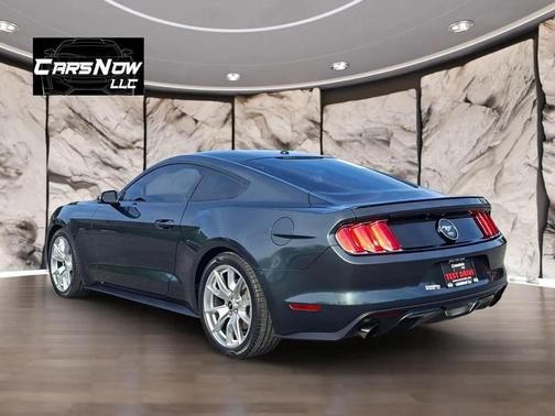 2015 Ford Mustang EcoBoost Premium