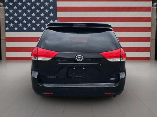 2013 Toyota Sienna XLE