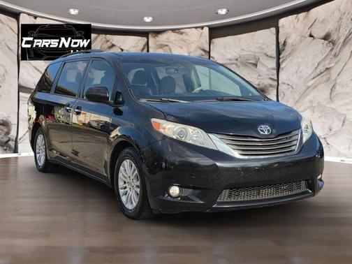 2013 Toyota Sienna XLE