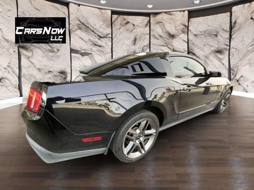 2010 Ford Shelby GT500 Base