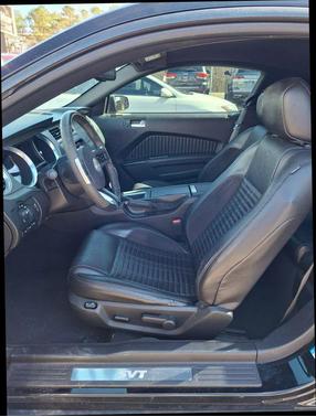 2010 Ford Shelby GT500 Base