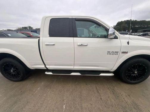 2017 RAM 1500 Laramie