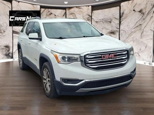 2017 GMC Acadia SLE-2