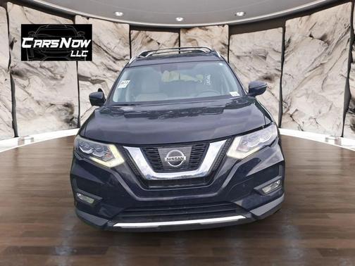 Black 2017 Nissan Rogue SL