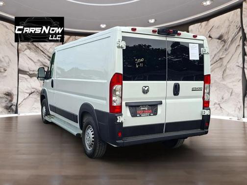 White 2025 RAM ProMaster 2500 Tradesman