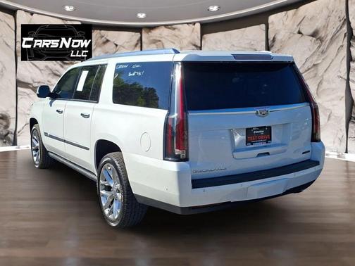 White 2019 Cadillac Escalade ESV Sport Platinum
