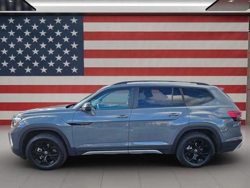 2025 Volkswagen Atlas Peak Edition Sport Utility 4D