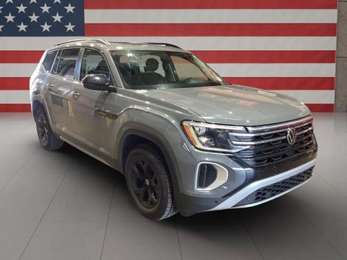 2025 Volkswagen Atlas Peak Edition Sport Utility 4D