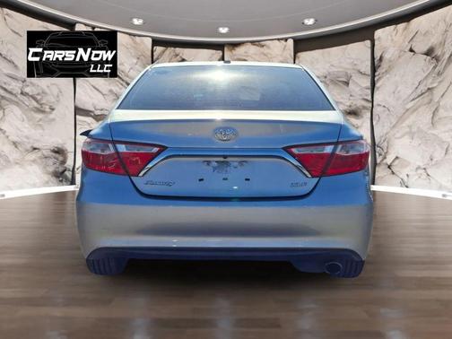 2016 Toyota Camry XLE