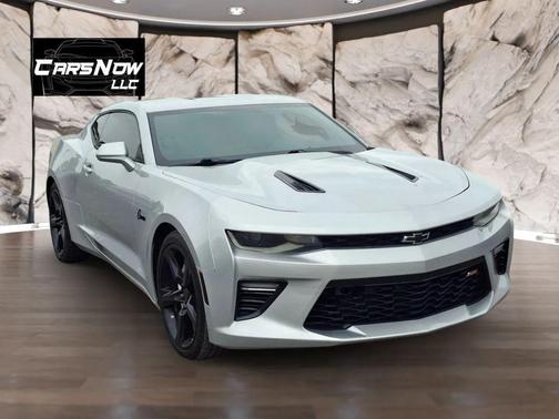 Silver 2016 Chevrolet Camaro 1SS