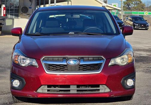 2013 Subaru Impreza 2.0i Premium