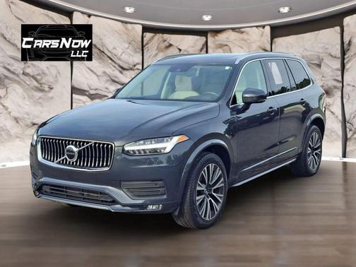 2021 Volvo XC90 T5 Momentum