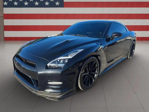 2015 Nissan GT-R Black Edition