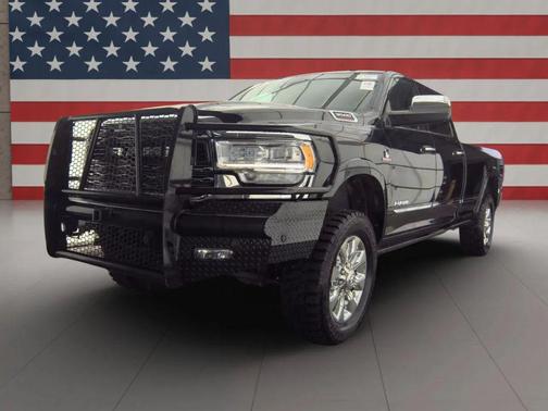 2022 RAM 3500 Limited Crew Cab 4x4 8' Box