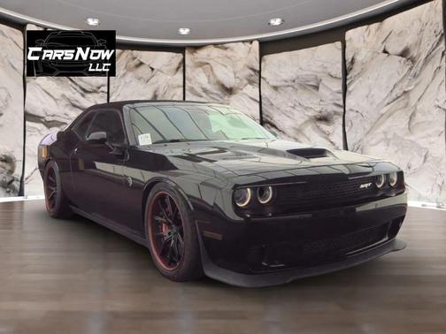Black 2016 Dodge Challenger SRT Hellcat