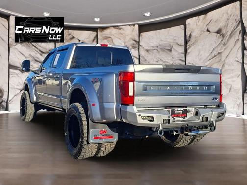 2022 Ford F-450 Platinum