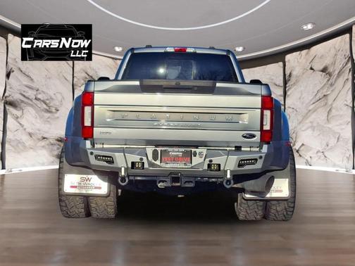 2022 Ford F-450 Platinum