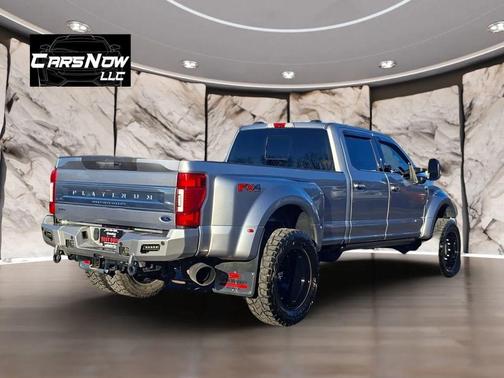 2022 Ford F-450 Platinum