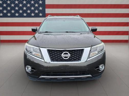2016 Nissan Pathfinder SL