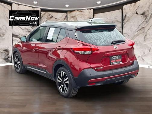 Red 2020 Nissan Kicks SR