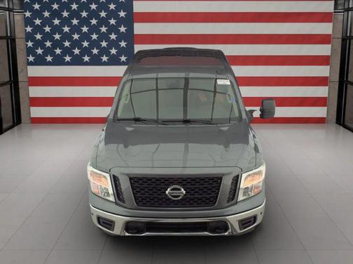 2019 Nissan Titan SV