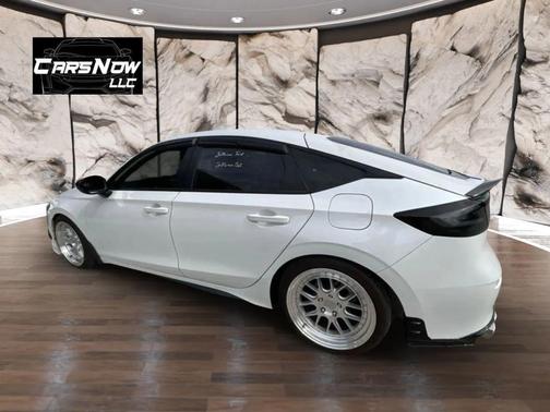 White 2024 Honda Civic Sport