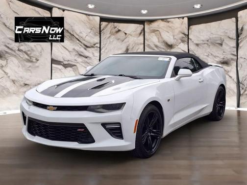 White 2016 Chevrolet Camaro 2SS