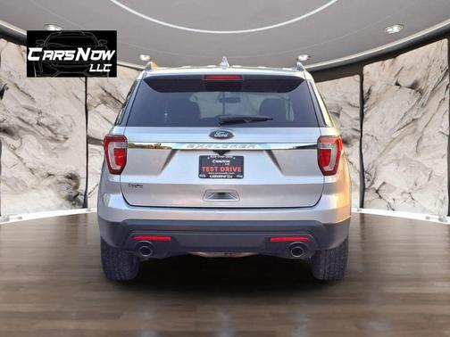 Silver 2017 Ford Explorer sport