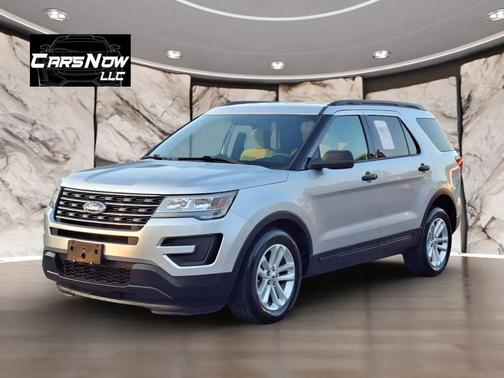 Silver 2017 Ford Explorer sport