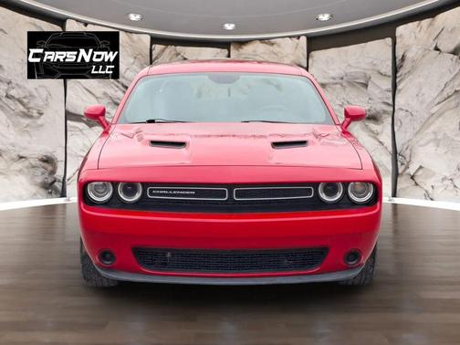 2015 Dodge Challenger SXT