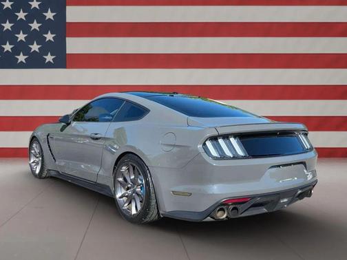 2018 Ford Shelby GT350 Base