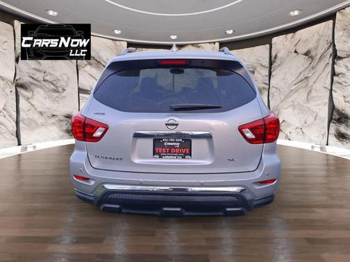 2019 Nissan Pathfinder SL