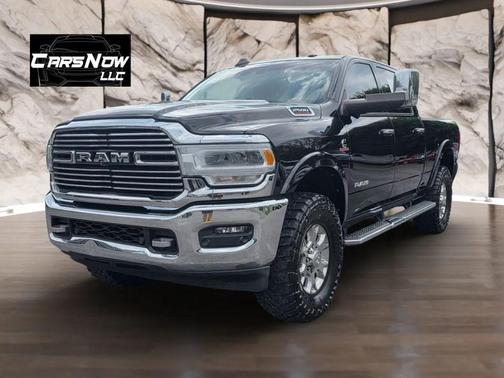 2020 RAM 2500 Laramie Crew Cab 4X4 6'4' Box