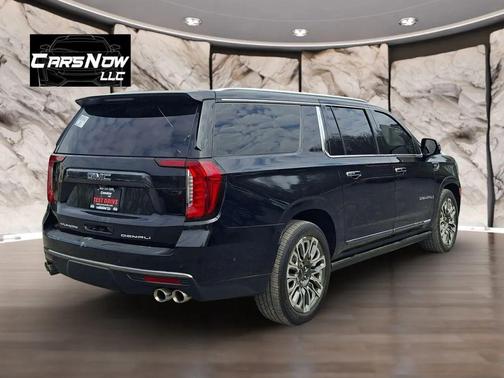 2023 GMC Yukon XL Denali Ultimate